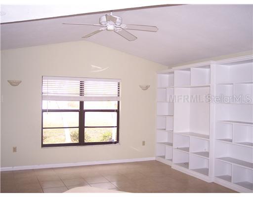 4567 Rainbow Road Venice, FL 34293 - Photo 5 of 12 Interior Space/Layout