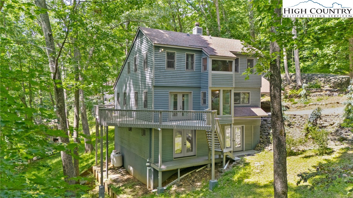 216 Cane Road Boone, NC 28607 - Photo 4 of 46