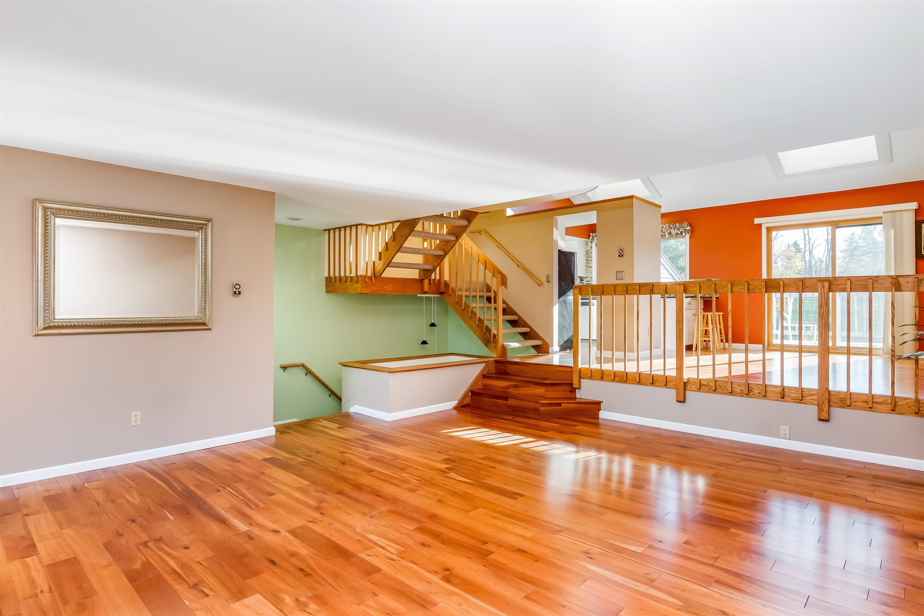 84 Bay Road Shelburne, VT 05482 - Photo 2 of 40 Gallery Image 2