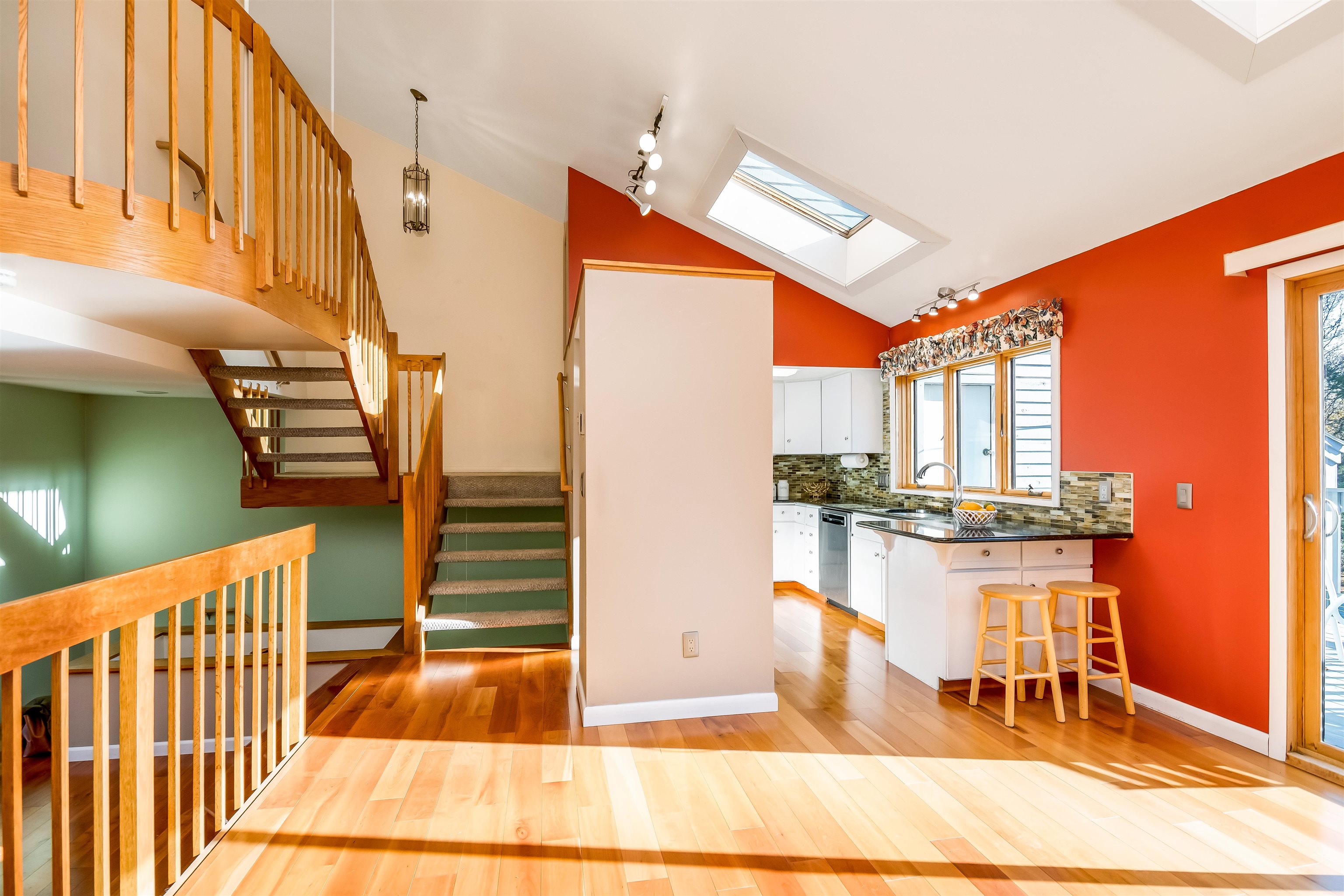 84 Bay Road Shelburne, VT 05482 - Photo 10 of 40 Gallery Image 10