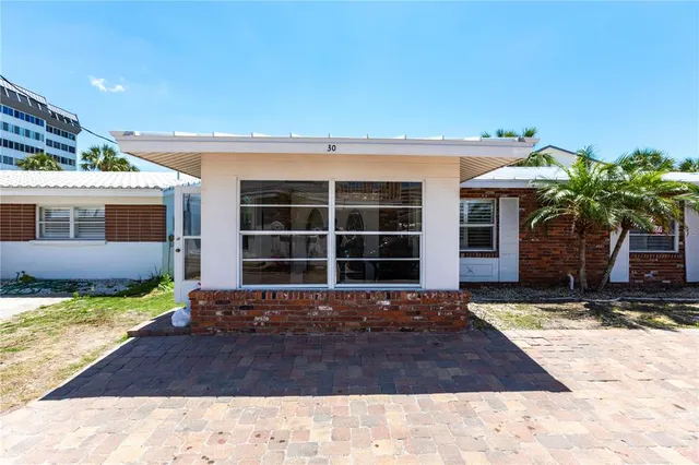 $5,970 | 6020 Midnight Pass Road, Unit 30, Sarasota, FL 34242