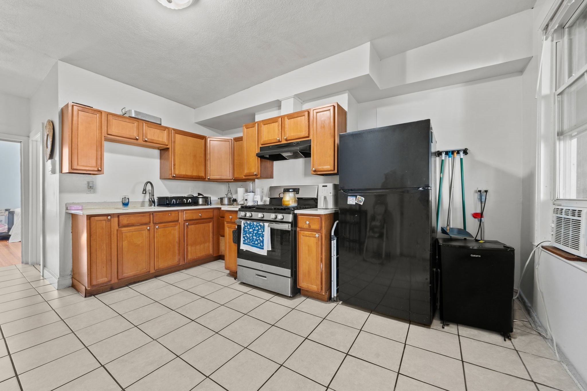 150 Bremen Street, Unit 2 Boston, MA 02128 - Photo 4 of 11 Gallery Image 4