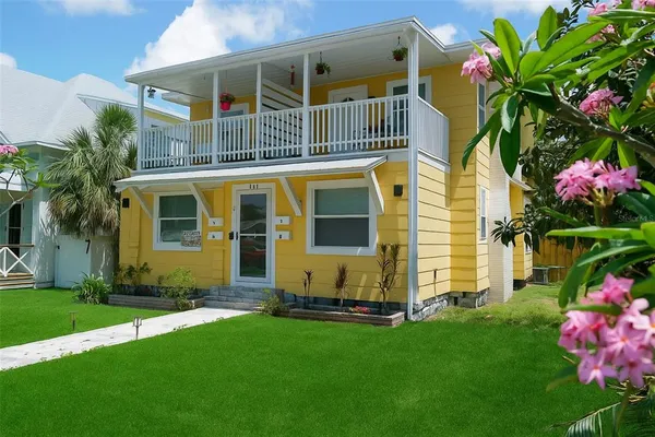 $799,000 | 127 17th Avenue South, St. Petersburg, FL 33701