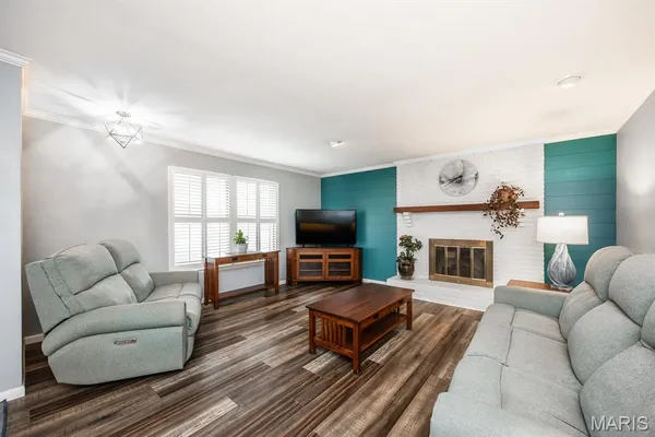 $279,000 | 406 Elm Street, Mascoutah, IL 62258