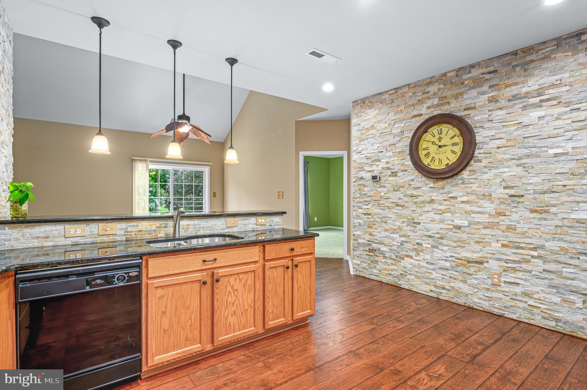 44348 Sunset Maple Drive Ashburn, VA 20147 - Photo 15 of 34