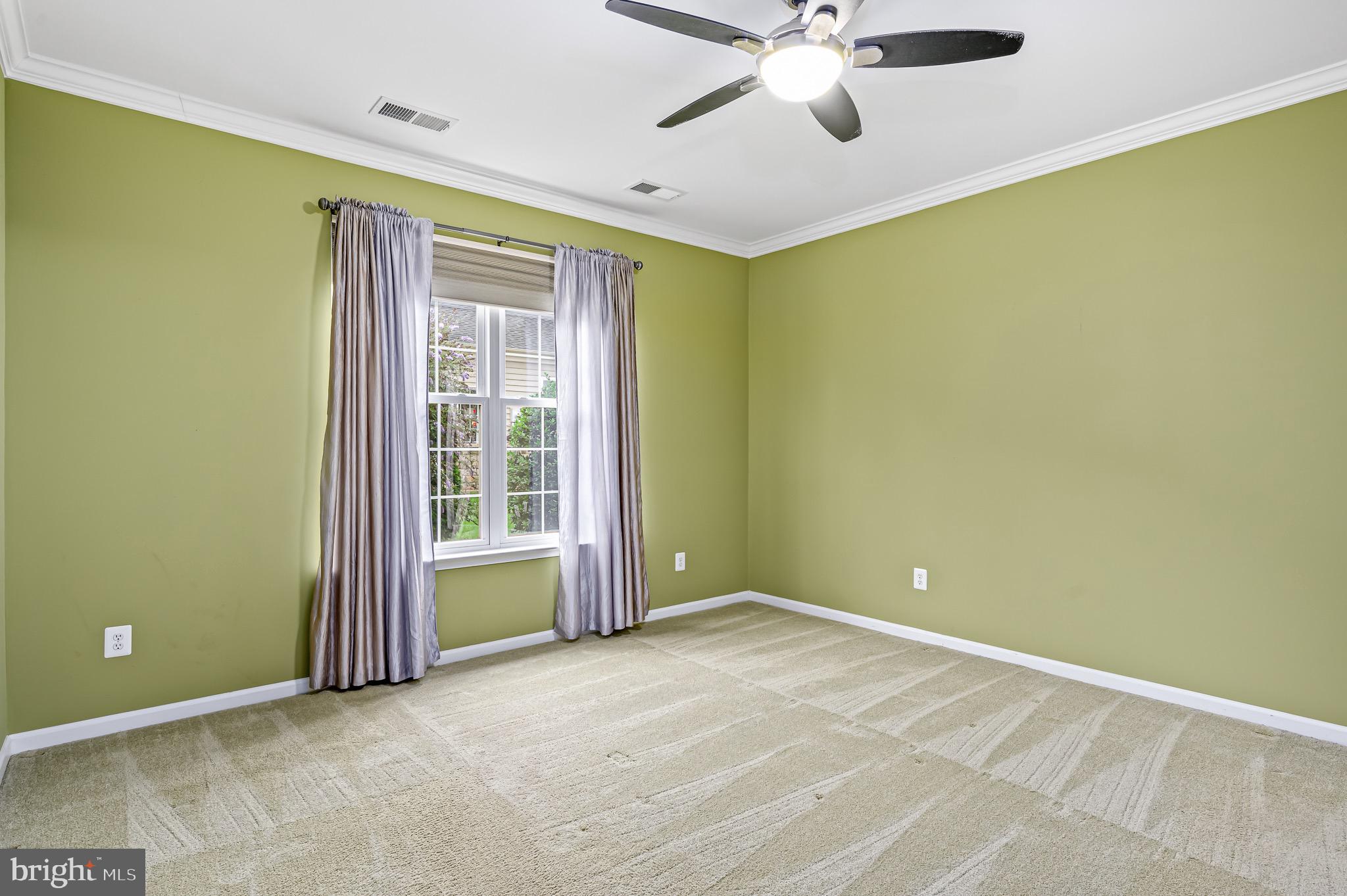 44348 Sunset Maple Drive Ashburn, VA 20147 - Photo 19 of 34