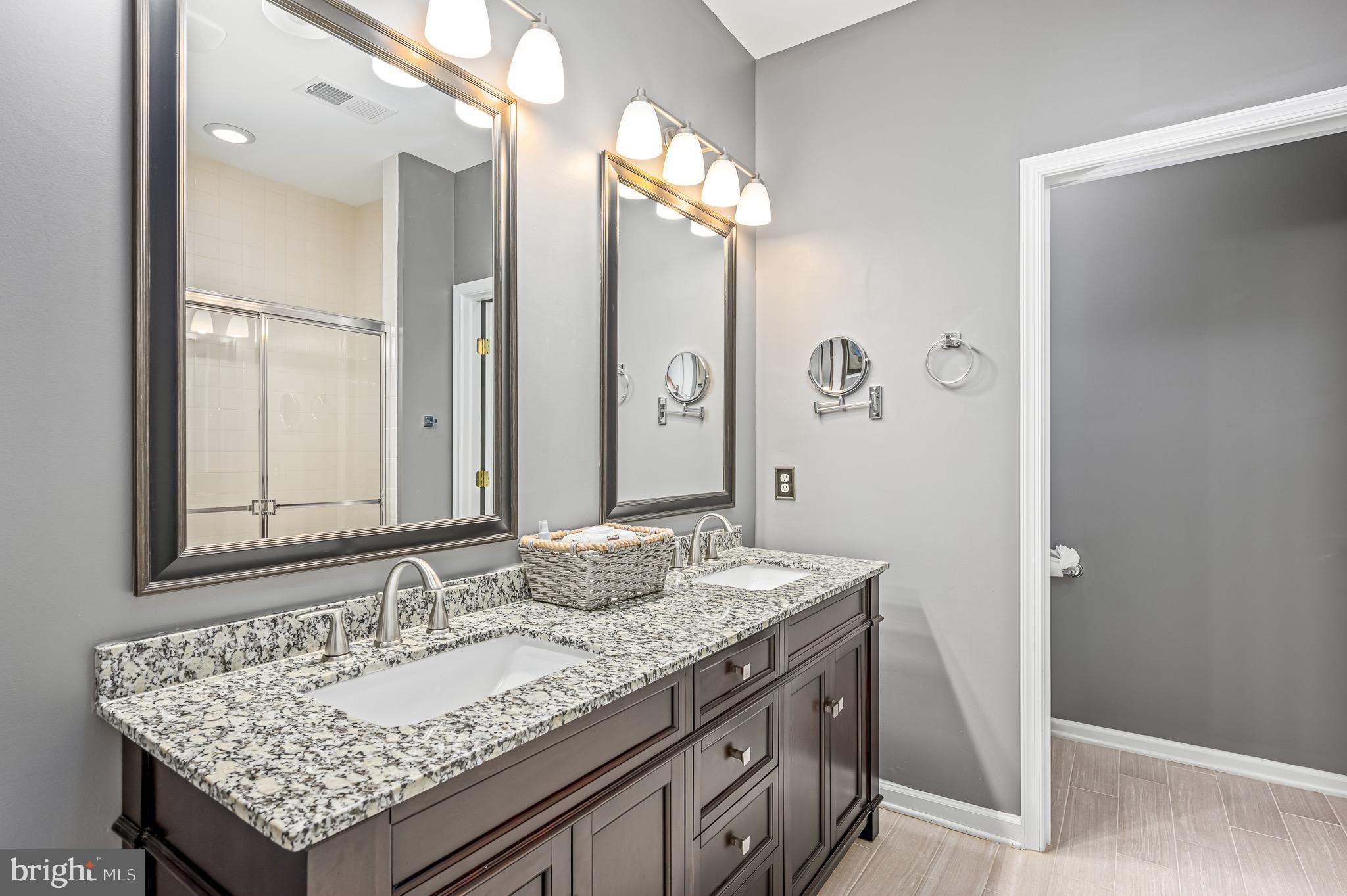 44348 Sunset Maple Drive Ashburn, VA 20147 - Photo 23 of 34