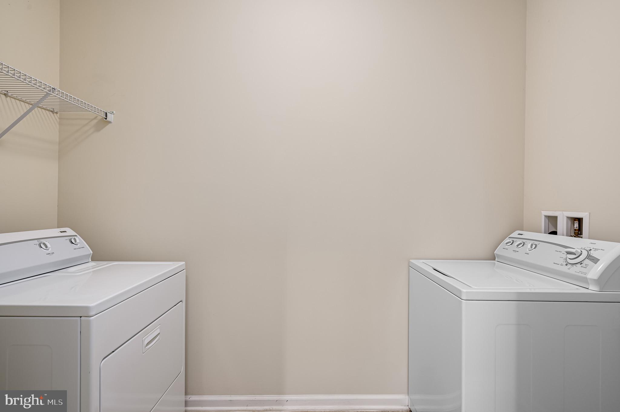 44348 Sunset Maple Drive Ashburn, VA 20147 - Photo 25 of 34