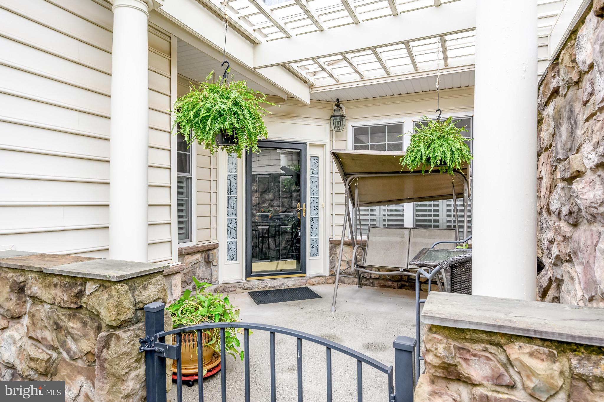 44348 Sunset Maple Drive Ashburn, VA 20147 - Photo 6 of 34