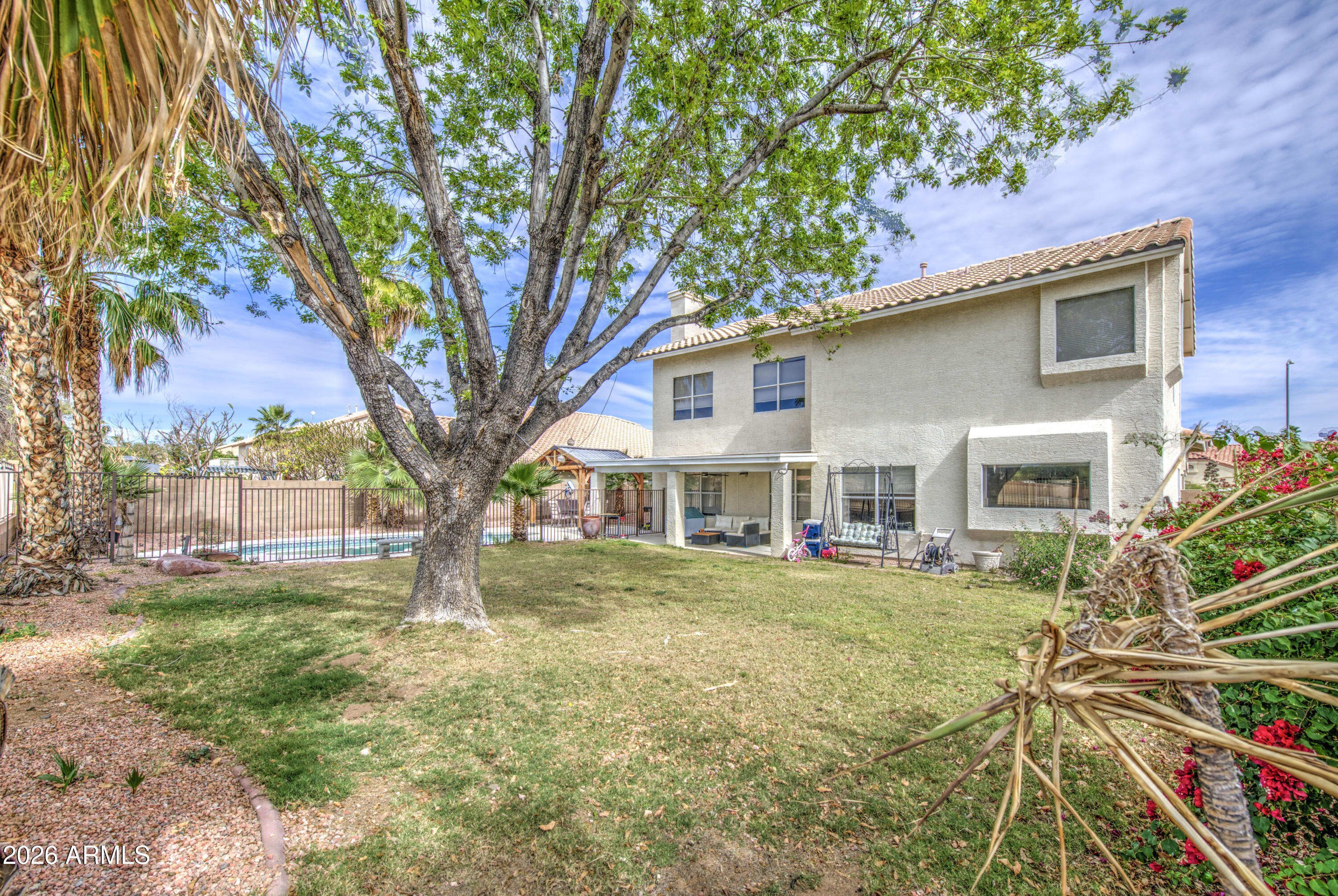 12403 West Monte Vista Road Avondale, AZ 85392 - Photo 59 of 63 a front view of a house with garden