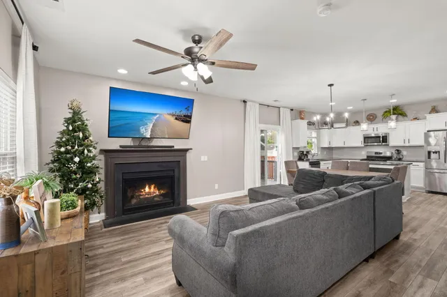 $3,800 | 65 Folly Rd Boulevard, Charleston, SC 29407