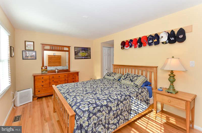 9244 Sprucewood Road Burke, VA 22015 - Photo 12 of 18 Bedroom (Master)