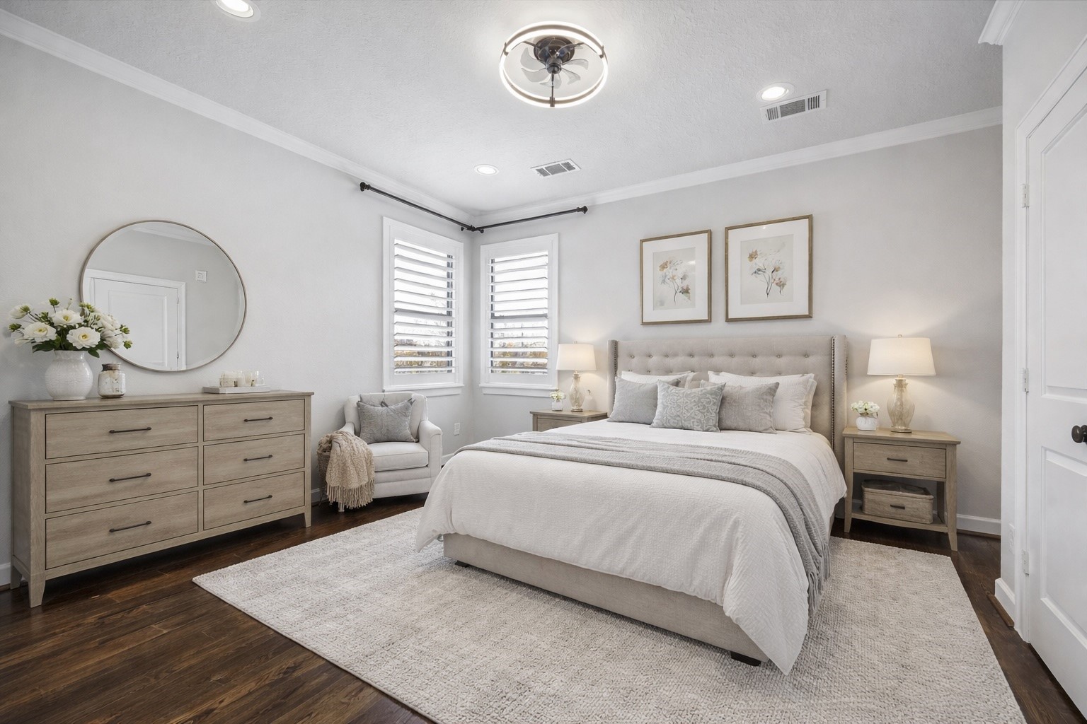 709 Herkimer Street Houston, TX 77007 - Photo 23 of 31 a bedroom with a bed and a dresser