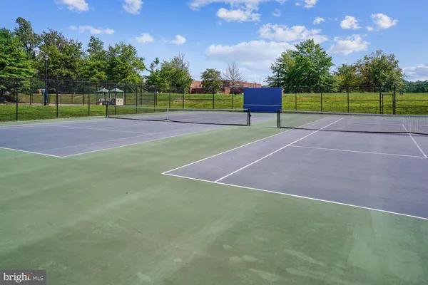 $2,700 | 3000 Chinkapin Oak Lane, Woodbridge, VA 22191
