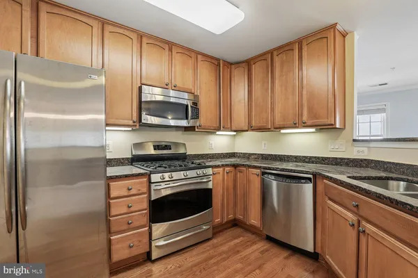 $2,700 | 3000 Chinkapin Oak Lane, Woodbridge, VA 22191