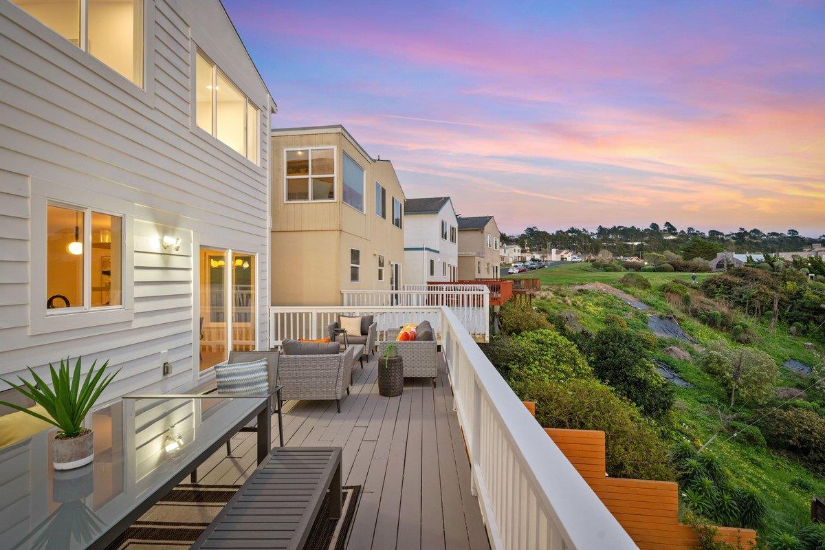 170 Beachview Avenue Pacifica, CA 94044 - Photo 24 of 85 a view of a balcony with couch