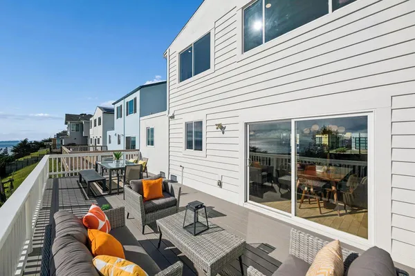 $1,598,000 | 170 Beachview Avenue, Pacifica, CA 94044