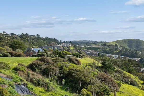 $1,598,000 | 170 Beachview Avenue, Pacifica, CA 94044