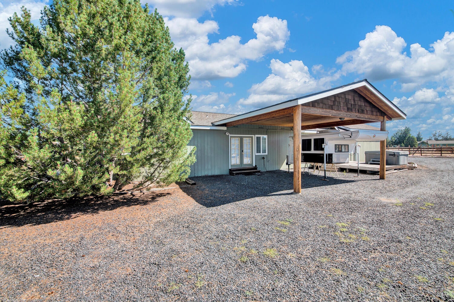 67100 Fryrear Road Bend, OR 97703 - Photo 24 of 38 24