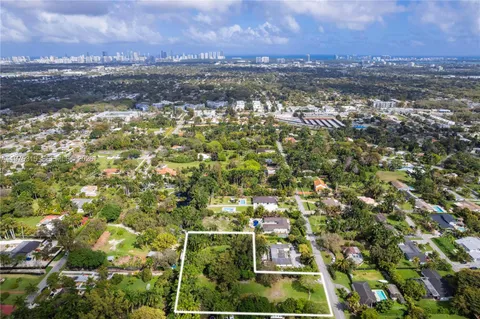 $1,250,000 | 291 Northeast 152nd Street, Miami, FL 33162