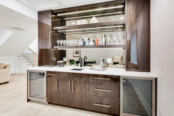$1,899,000 | 1234 South Western Avenue, Park Ridge, IL 60068