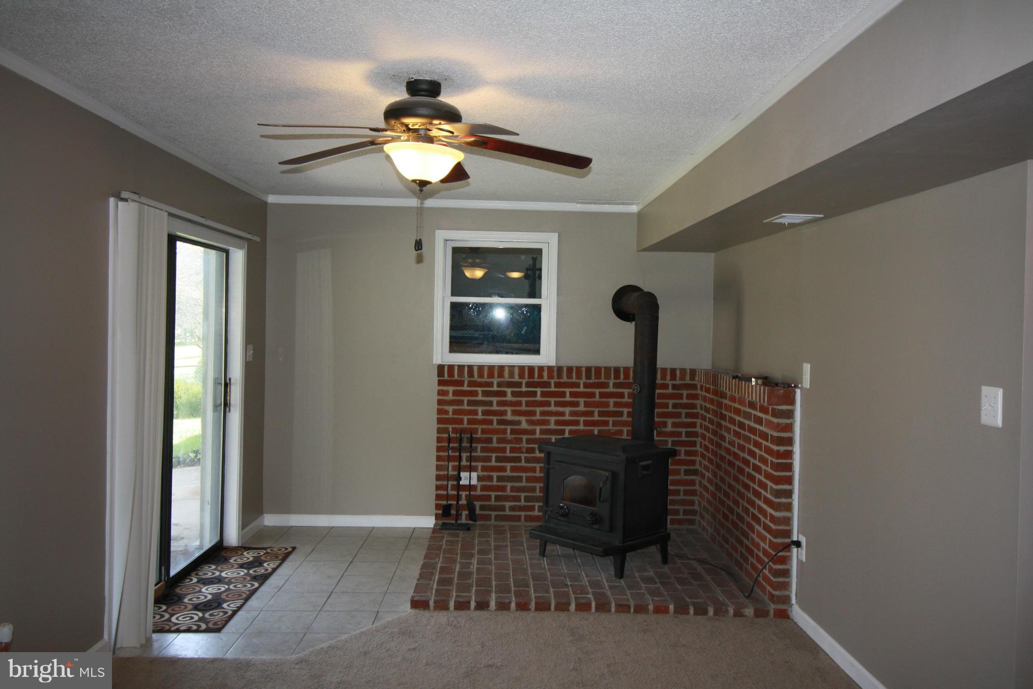 3209 Hooper Road New Windsor, MD 21776 - Photo 16 of 24 Interior (General)