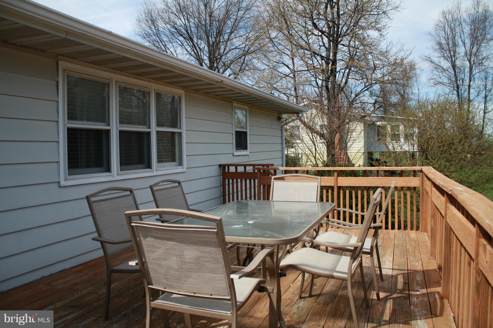 3209 Hooper Road New Windsor, MD 21776 - Photo 20 of 24 Exterior (Rear)