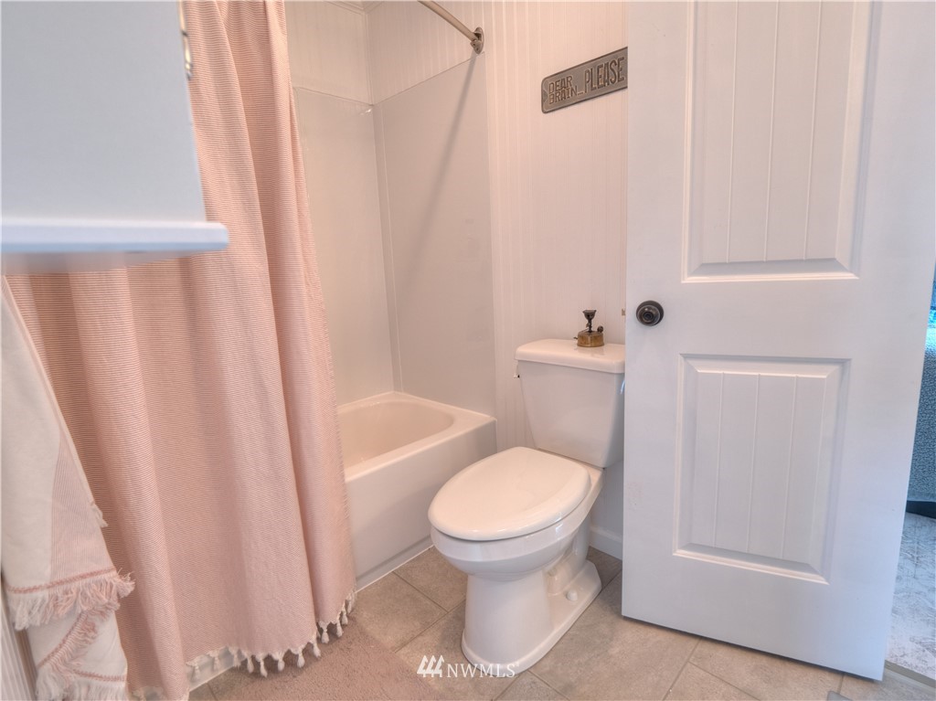 22110 Summers Road Centralia, WA 98531 - Photo 13 of 40