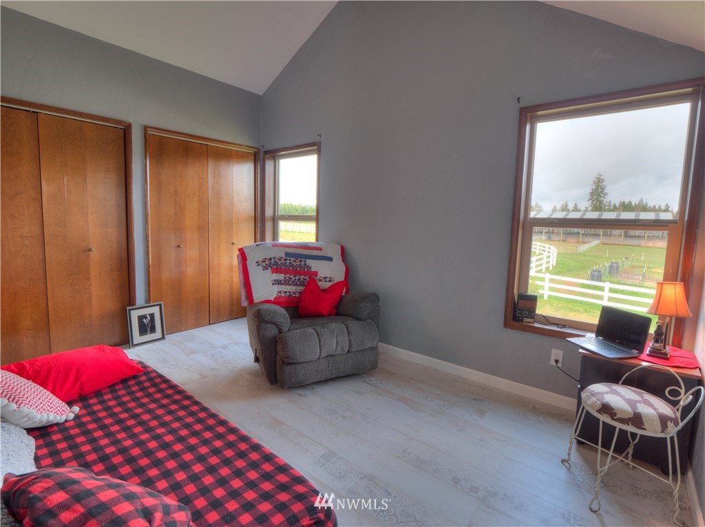 22110 Summers Road Centralia, WA 98531 - Photo 15 of 40