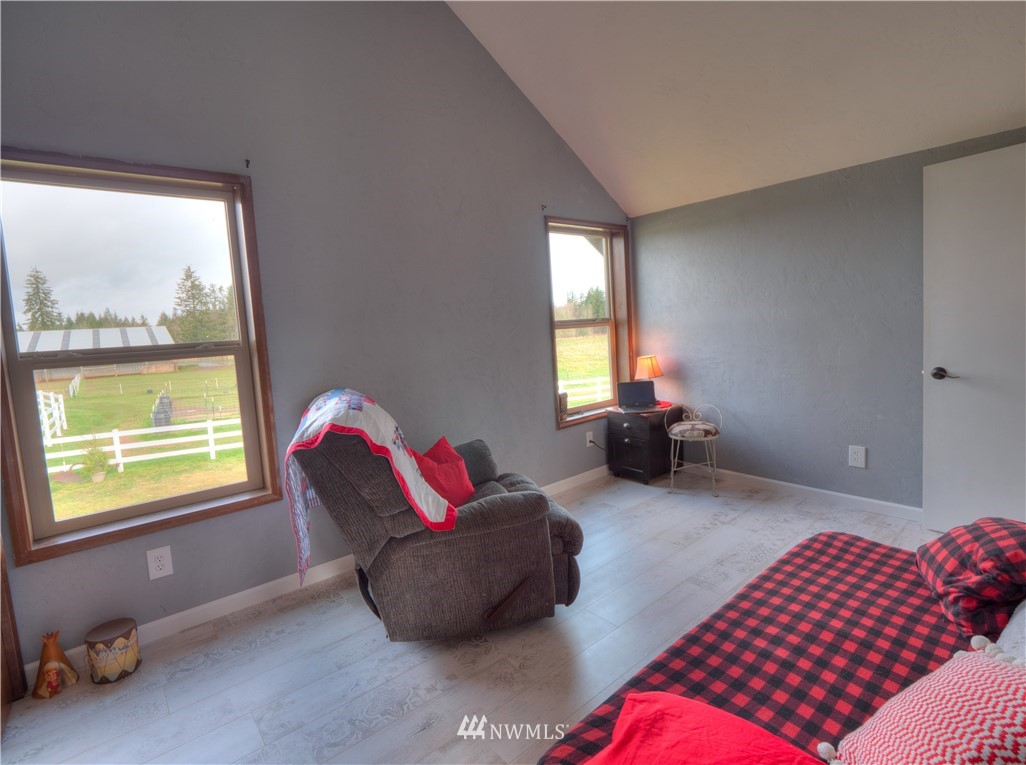 22110 Summers Road Centralia, WA 98531 - Photo 16 of 40