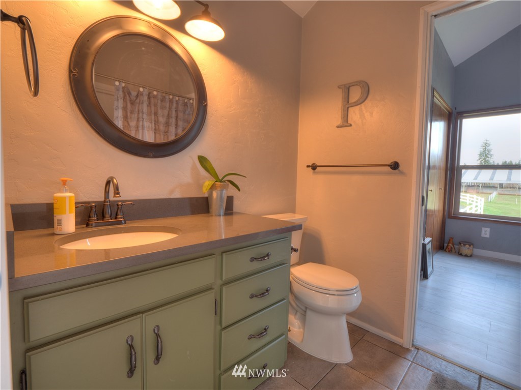 22110 Summers Road Centralia, WA 98531 - Photo 17 of 40
