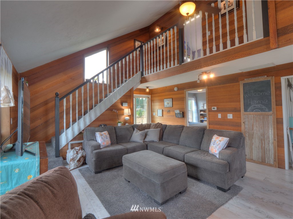 22110 Summers Road Centralia, WA 98531 - Photo 5 of 40