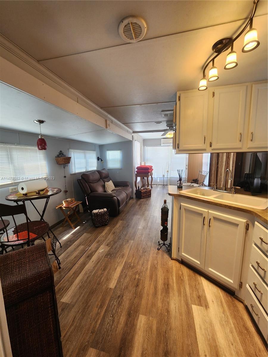 325 Calusa Street, Unit 443 Key Largo, FL 33037 - Photo 10 of 28 Gallery Image 10