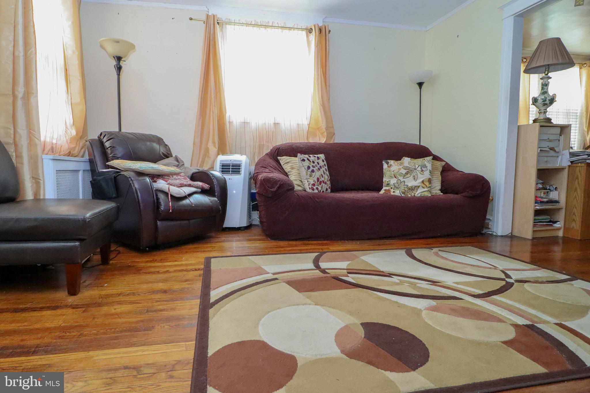 428 Arbor Road Lansdowne, PA 19050 - Photo 5 of 18