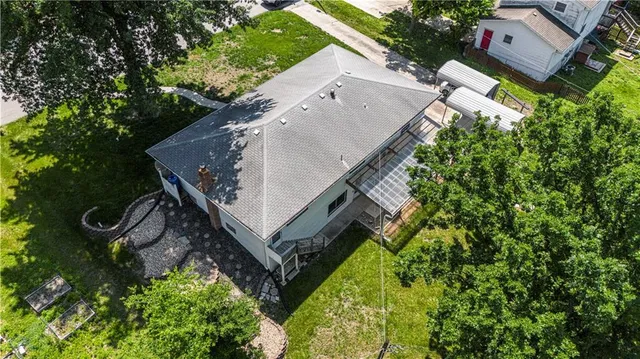 $285,000 | 2800 South Cedar Crest Terrace, Independence, MO 64057