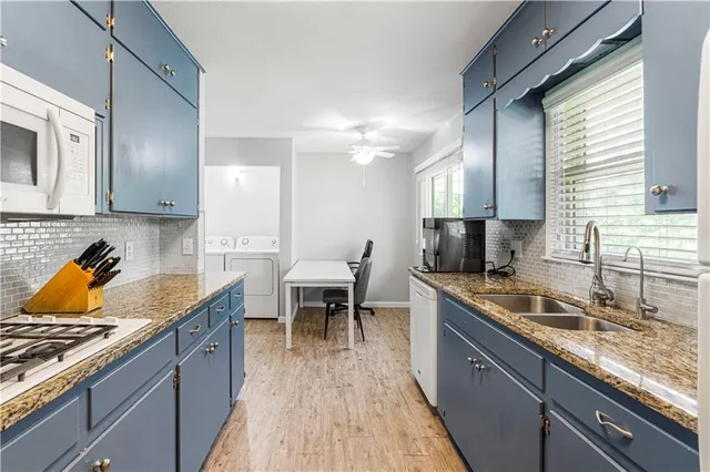 $285,000 | 2800 South Cedar Crest Terrace, Independence, MO 64057