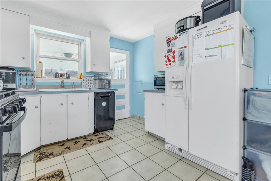 67 Colwick Road Gates, NY 14624 - Photo 5 of 16