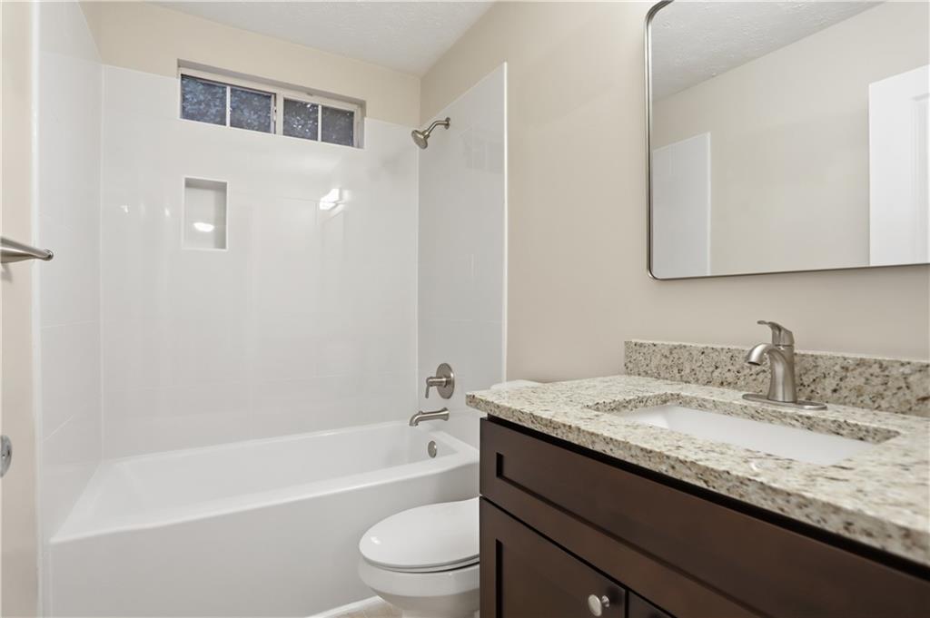 4570 Post Ridge Lane Stonecrest, GA 30038 - Photo 14 of 18