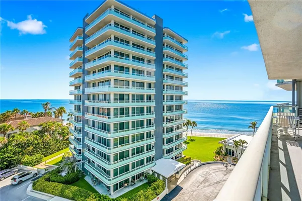 $925,000 | 3554 Ocean Drive, Unit 702S, Vero Beach, FL 32963