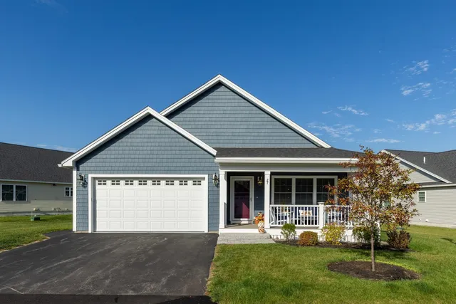 $765,000 | 27 Mulberry Lane, Epping, NH 03042