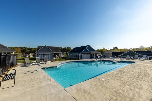 $765,000 | 27 Mulberry Lane, Epping, NH 03042