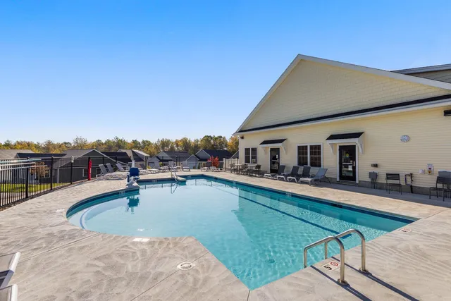 $765,000 | 27 Mulberry Lane, Epping, NH 03042