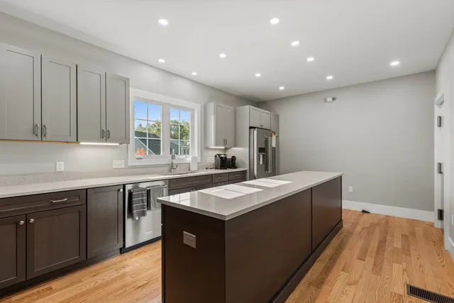 $765,000 | 27 Mulberry Lane, Epping, NH 03042