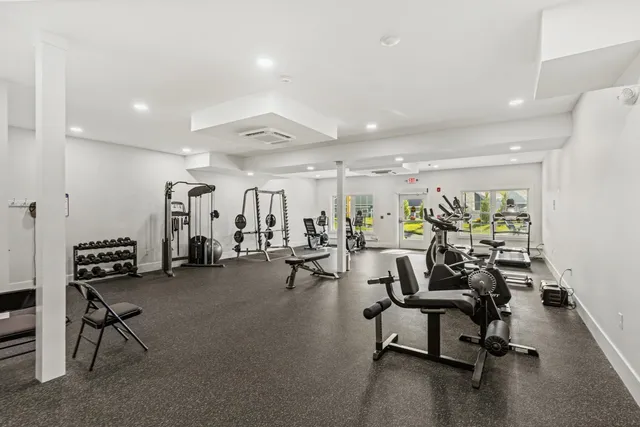 $765,000 | 27 Mulberry Lane, Epping, NH 03042