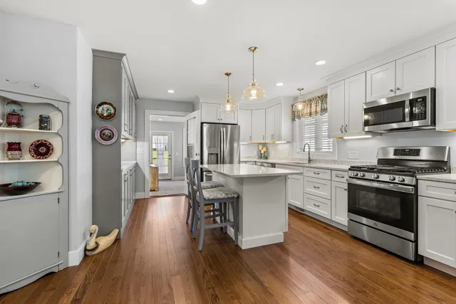 $765,000 | 27 Mulberry Lane, Epping, NH 03042