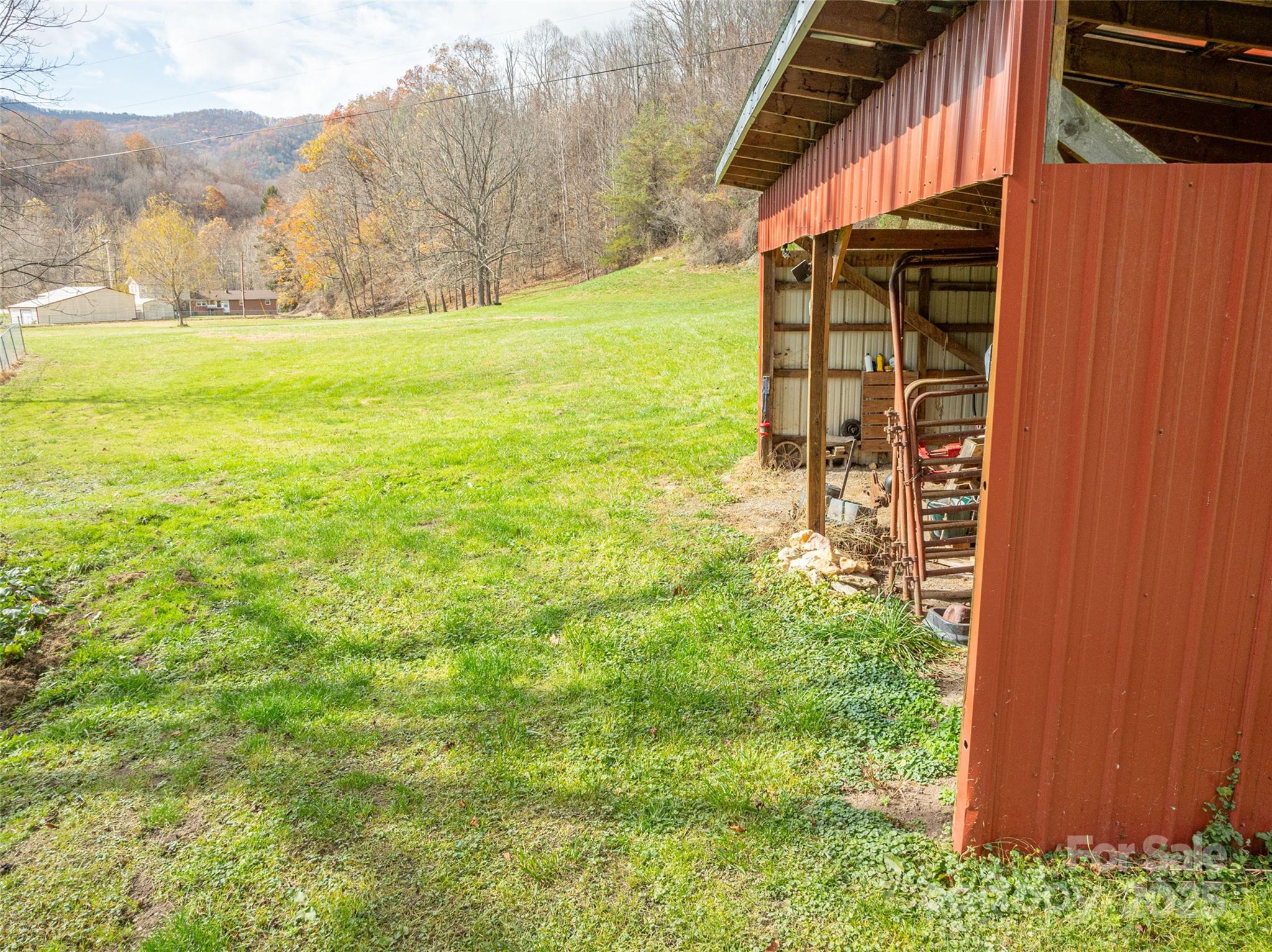 31 Black Branch Road Canton, NC 28716 - Photo 42 of 48 Gallery Image 42