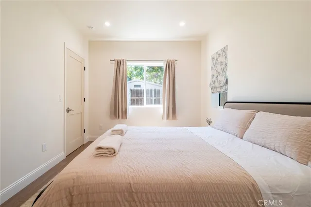 $5,500 | 613 West Olive Avenue, Unit 1, Monrovia, CA 91016