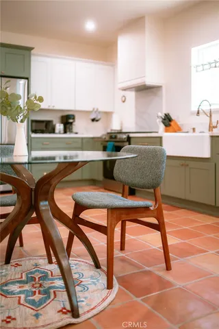 $5,500 | 613 West Olive Avenue, Unit 1, Monrovia, CA 91016