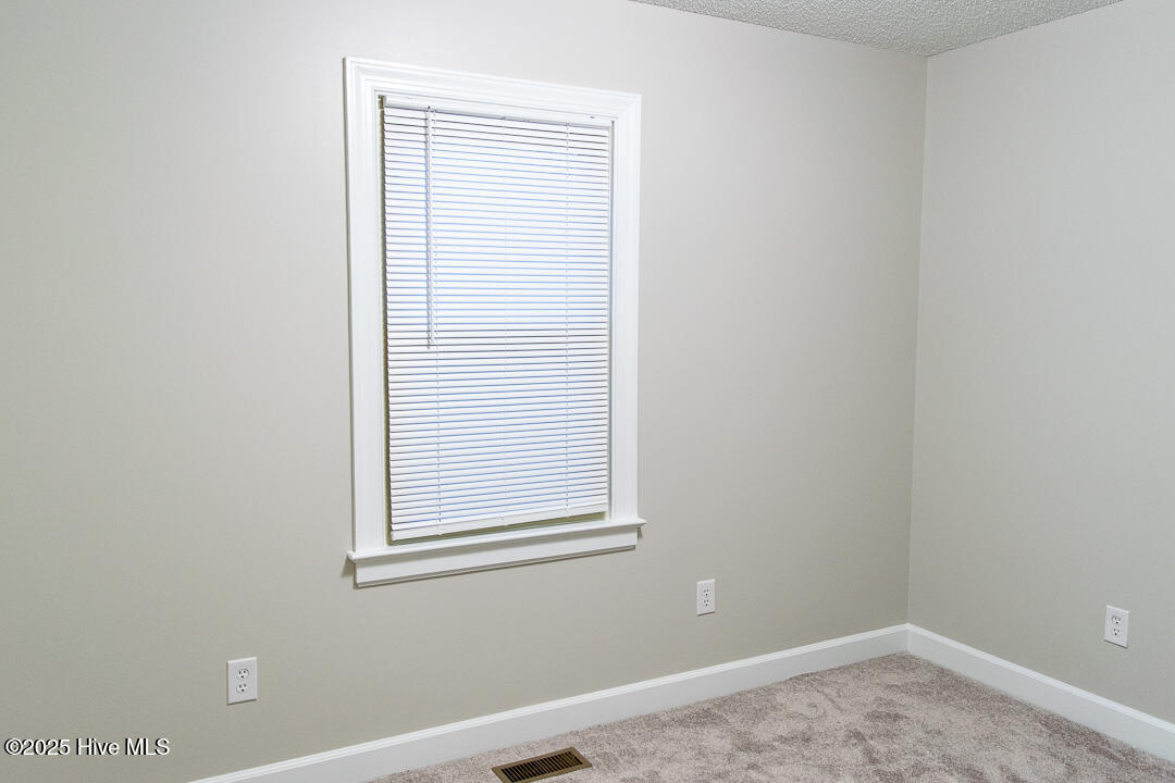 5300 Evansdale Road Wilson, NC 27893 - Photo 12 of 39 20251120-DSC_0194