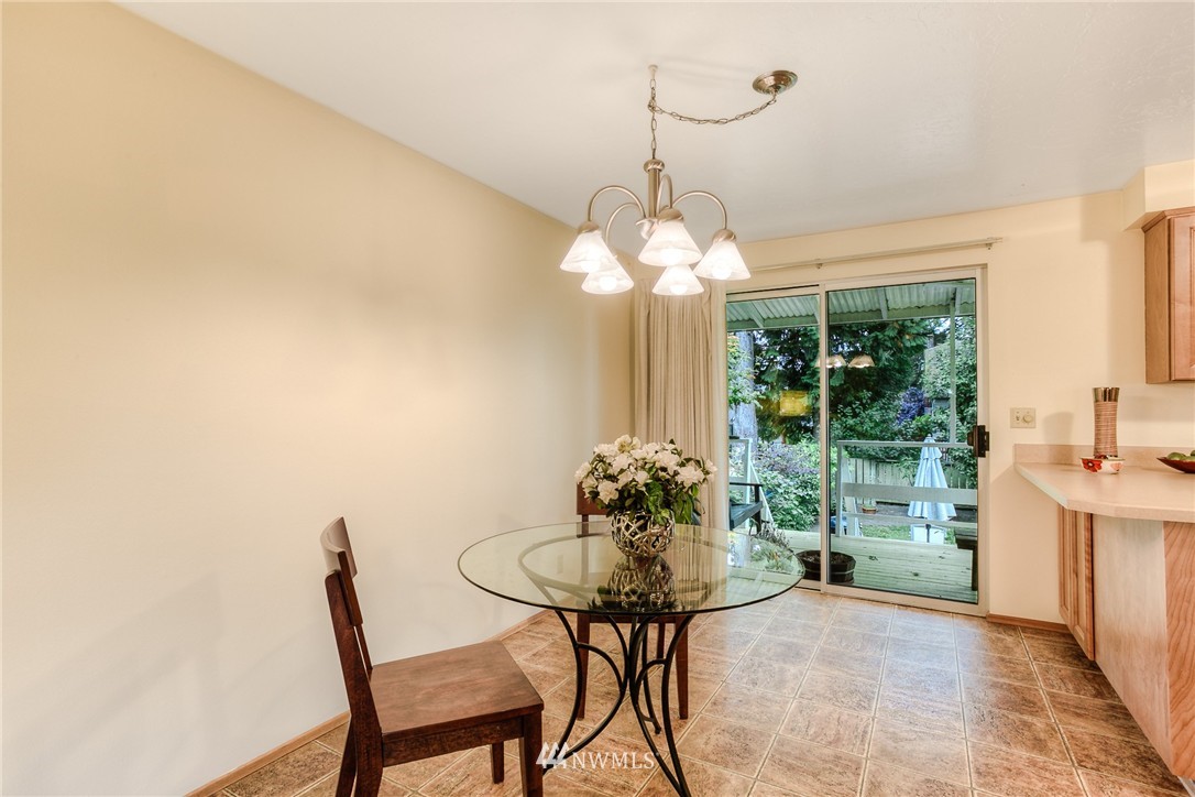 2137 North 90th Street Seattle, WA 98103 - Photo 8 of 22 Gallery Image 8